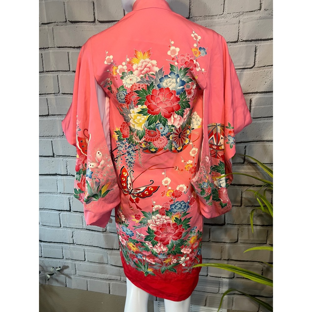 Vintage 1990s Japanese 100% Silk Celebration Kimono • Coquette Pink